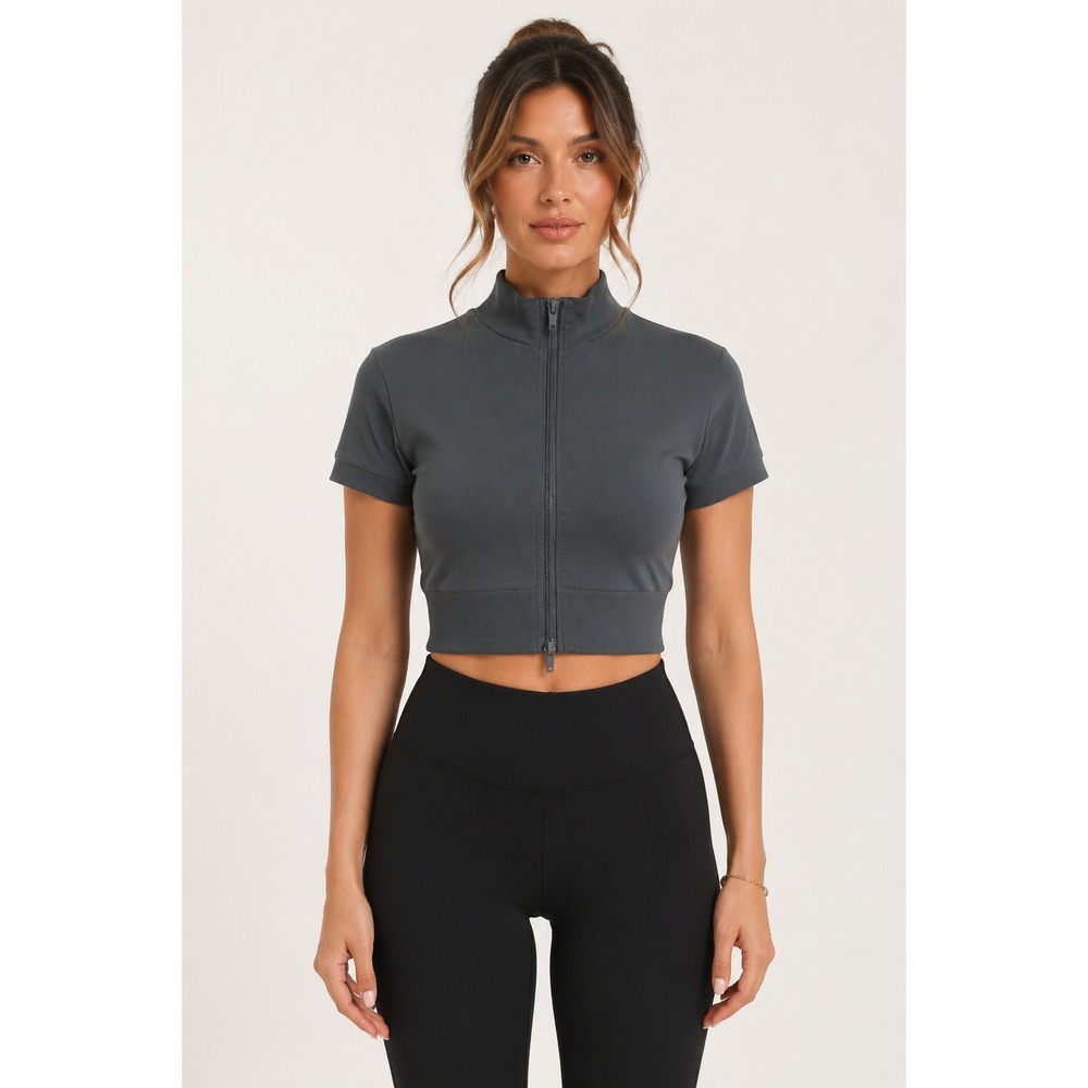 MESHKI Women's M Charcoal Cropped Short Sleeve Full Zip Athletic Gymwear Sporty